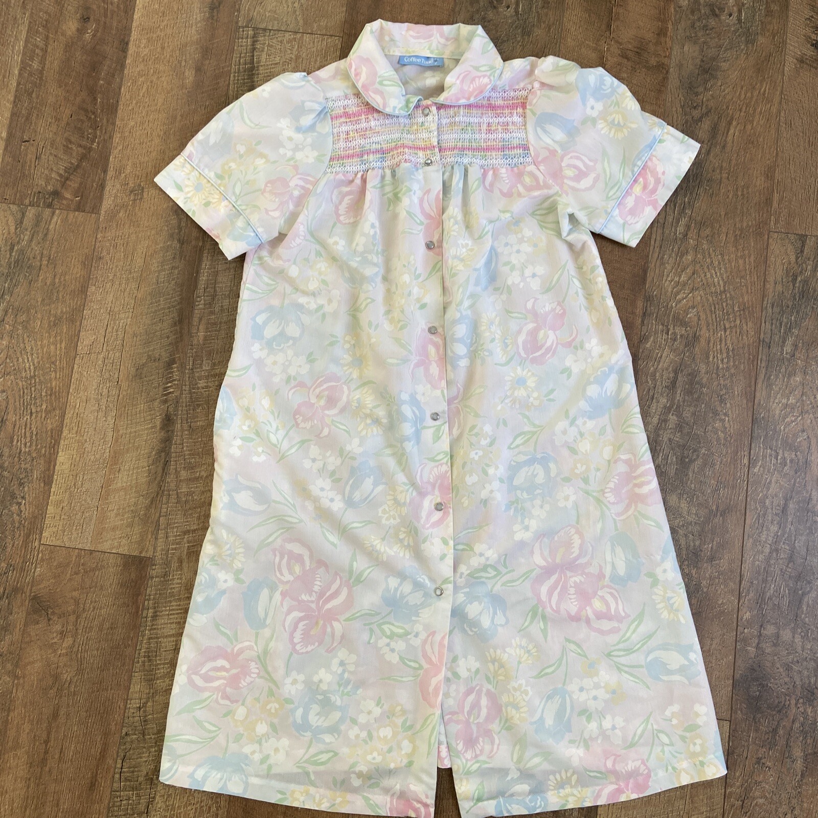 VINTAGE Coffee Time | Water Color Floral Nightgown Medium See Measurements