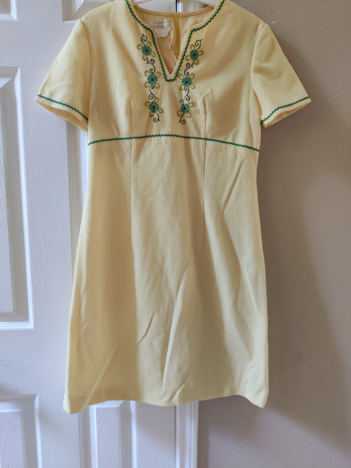 Vintage 70s Sunshine Yellow Floral Dress Womens 🌼🌼