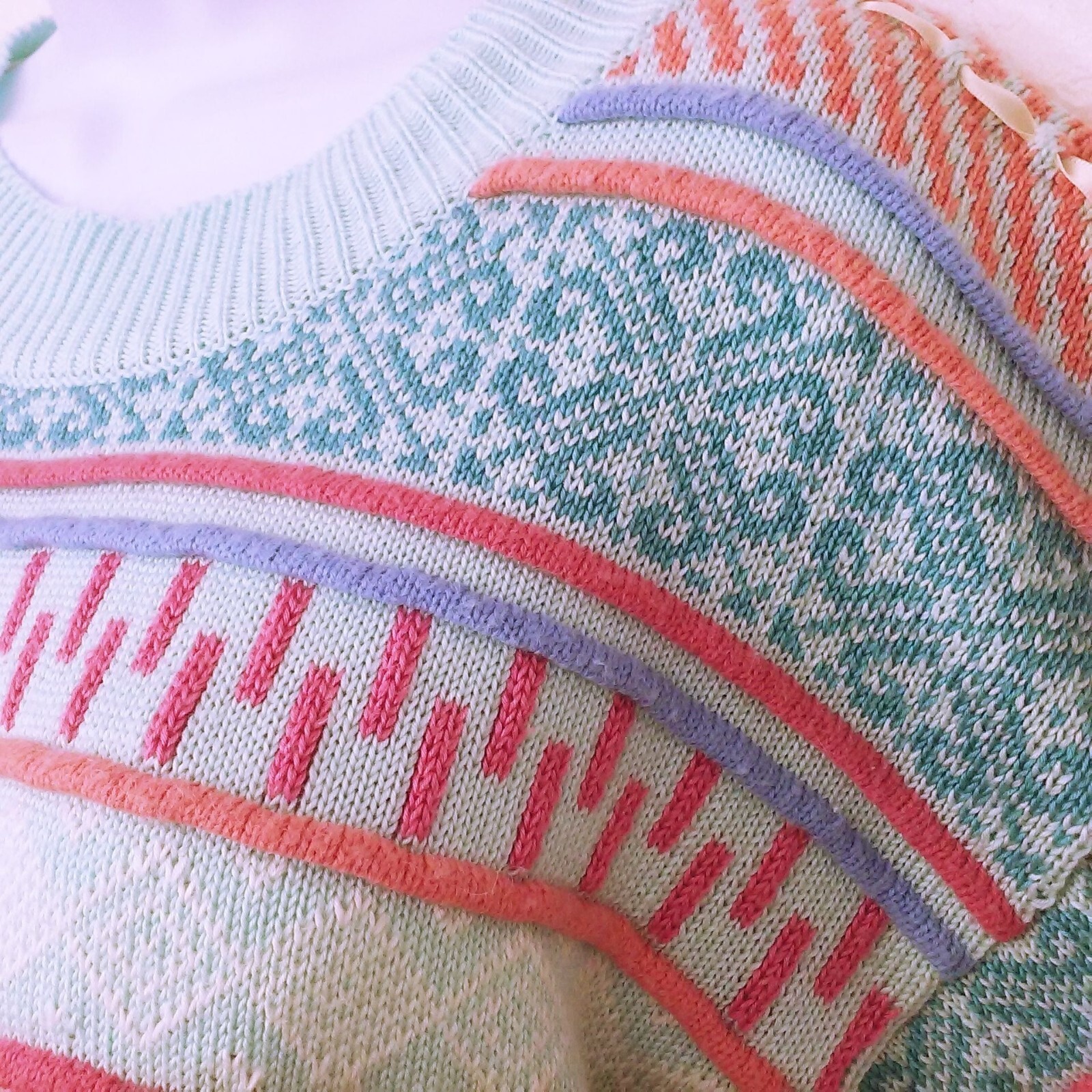 Vintage 80s Knit Sweater Haberdasher Lady-L Geometric 3-D Stripe Fair-Isle Bold