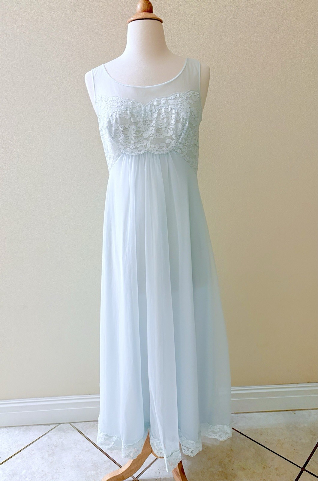 Vintage 1960’s Light Baby Blue Nylon Chiffon Lace Nightgown Long Small