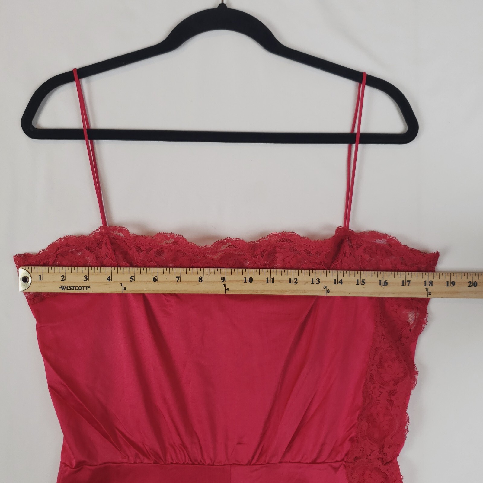 Vintage Olga Romper Womens Small Red 100% Nylon Lace Trim Spaghetti Straps *Flaw