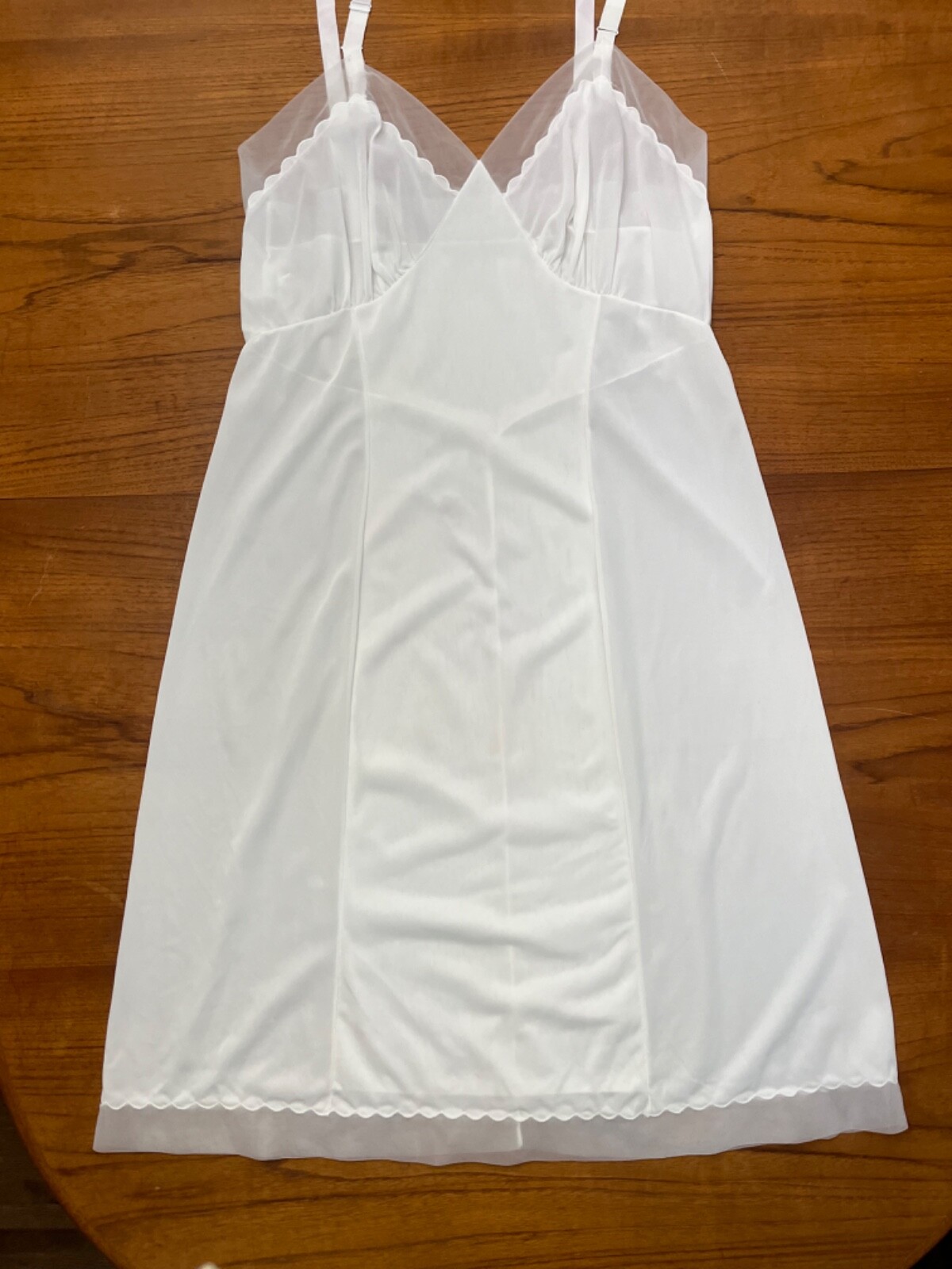 Vintage White Lingerie Femina Nylonv 70’s 80’s