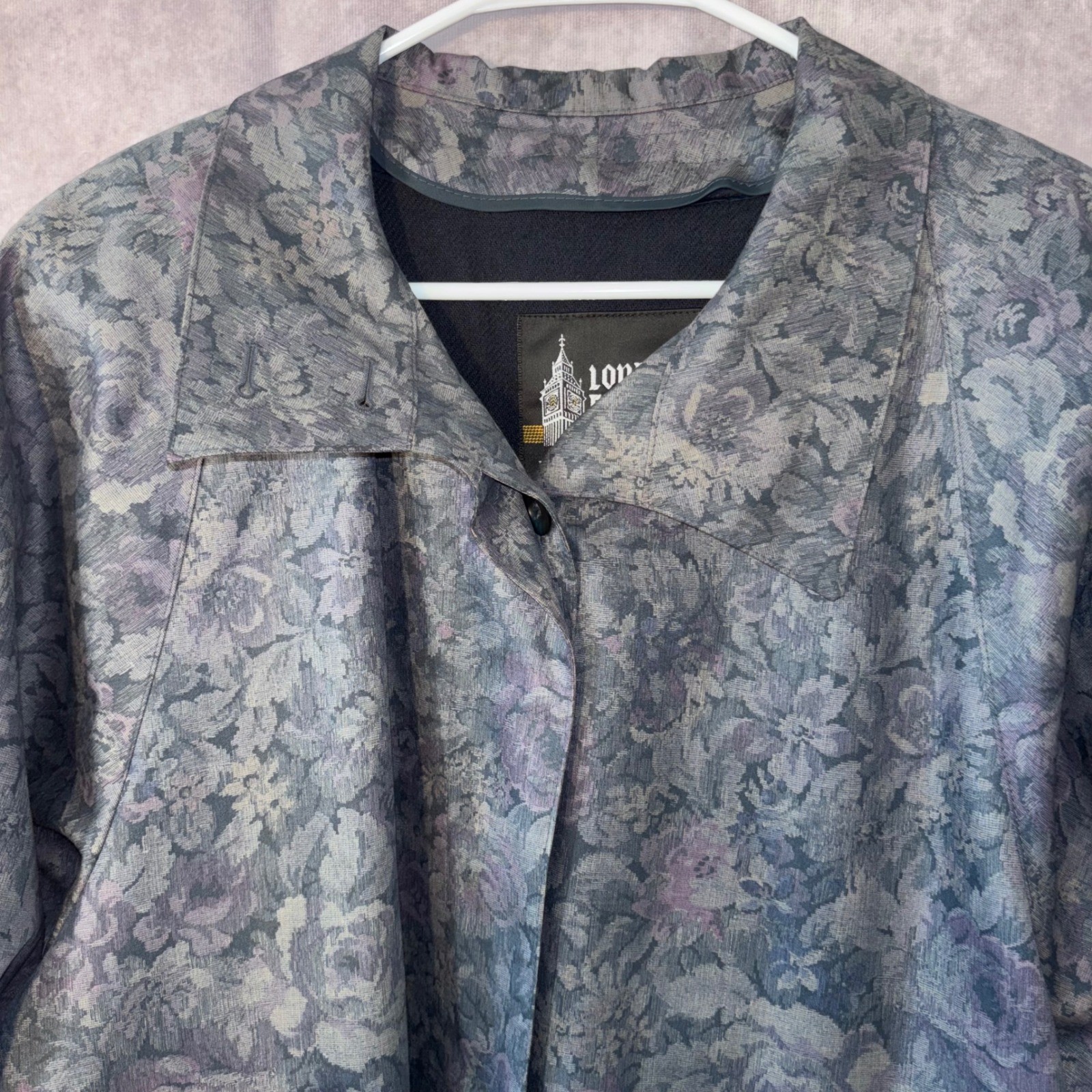 Vintage London Fog Womens 10P Floral Jacquard Trench Coat Made in USA Gray