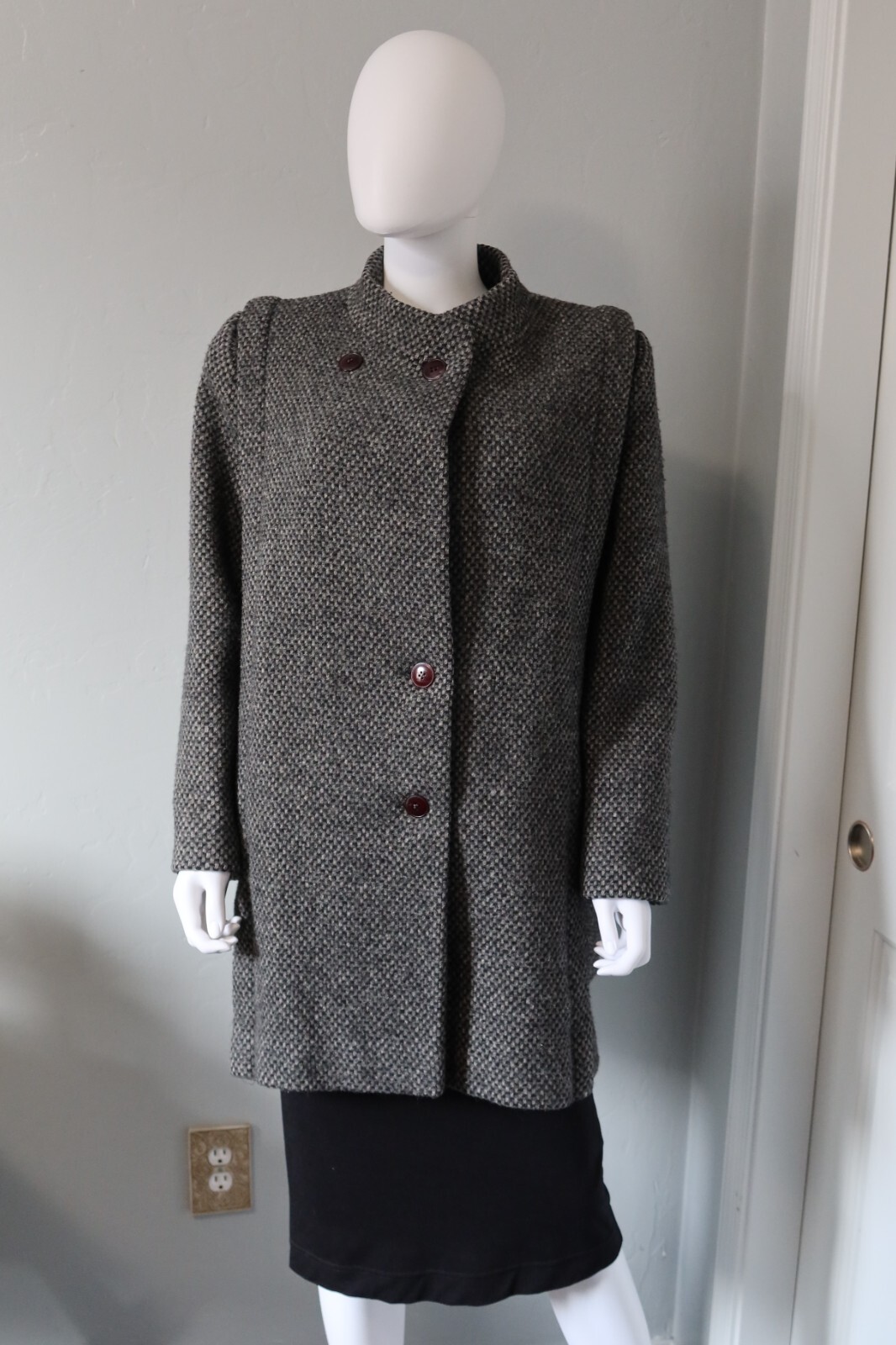 Fabulous Vintage 1980s Paul Levy 100% Wool Coat Dark Gray 1930s Deco Style EUC