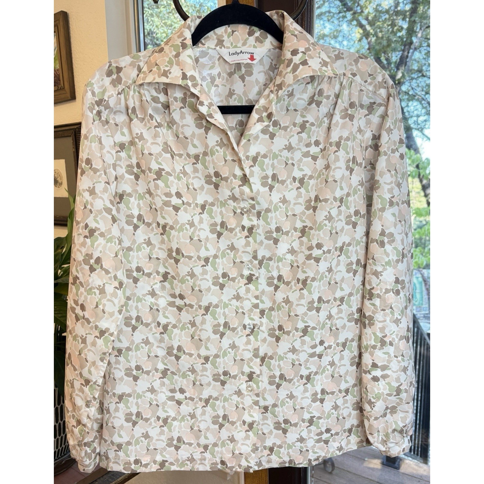 Vtg Lady Arrow Lite Colored Floral Button Up Long Sleeve Top Blouse Size Lrg