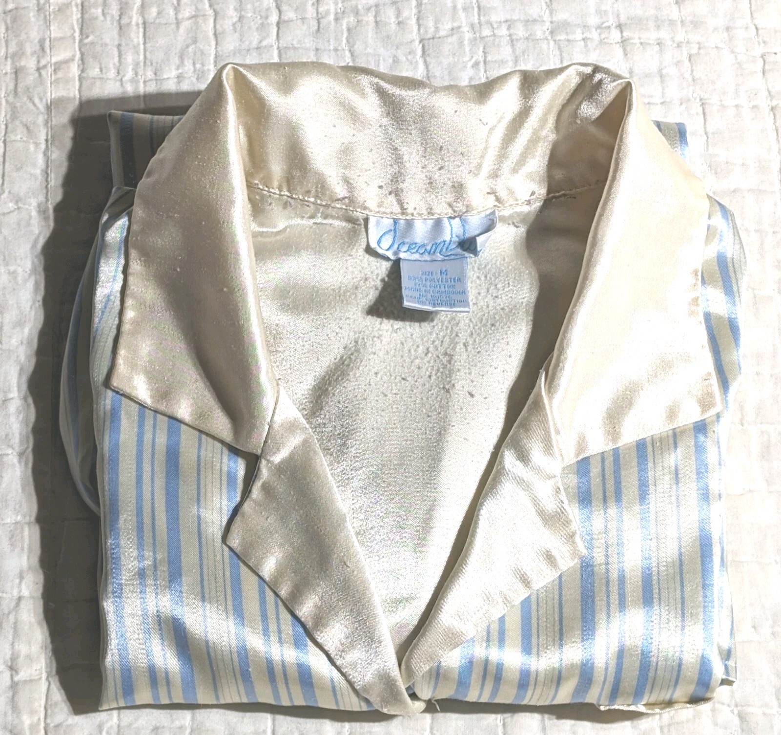 Vintage Women’s Satin Pajama Shirt Size Medium Brand: Ocean Blu ? FAIR Condition