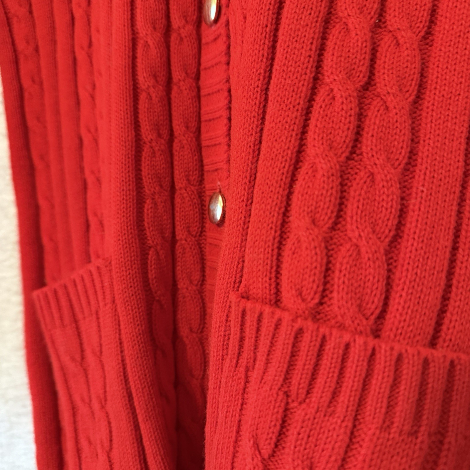 Vintage 1980s (possibly late 1970s) Hong Loomed Hand Fashioned Acrylic Sweater L