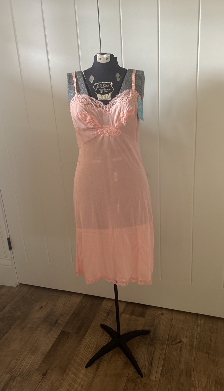 Vintage 1960’s New With Tags Kayser Crepeset Peach Nylon Tricot Slip Dress Sz 34