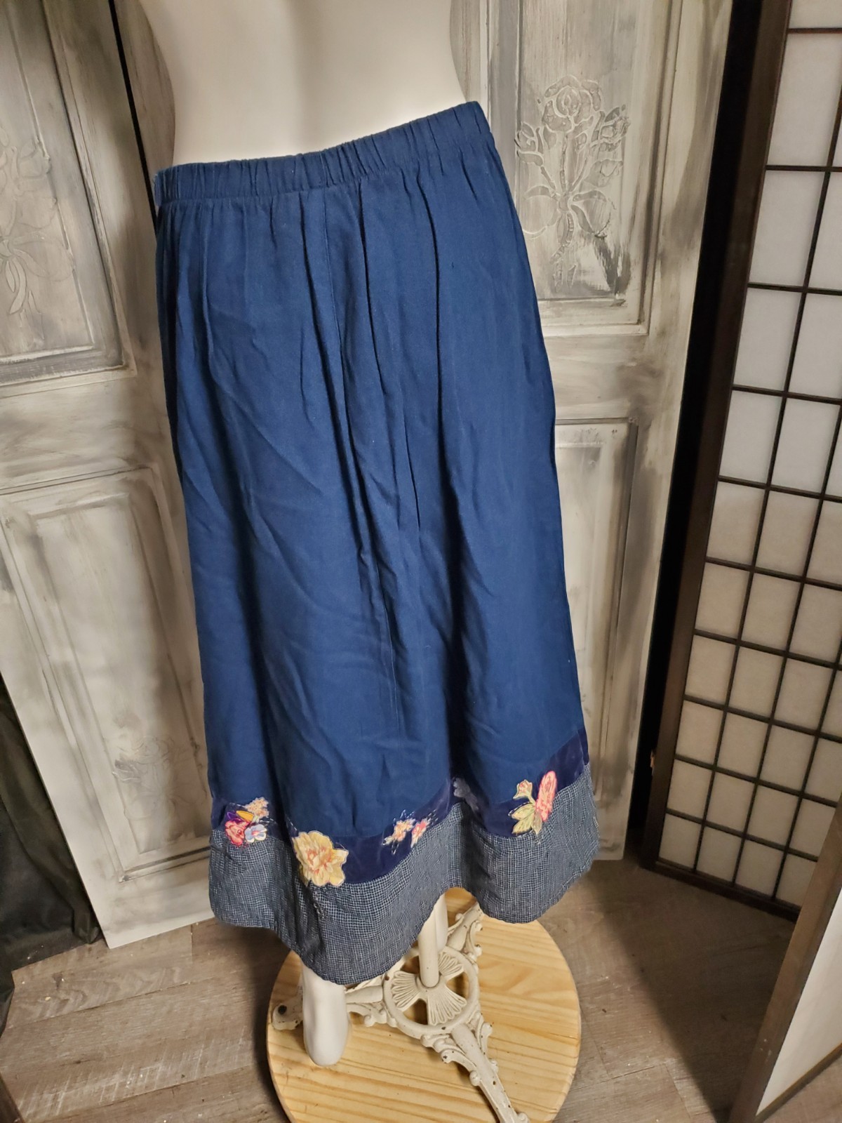 Vtg M Set Koret City Blues Midi Skirt W/Jacket 2PC Applique Rose Embroidered