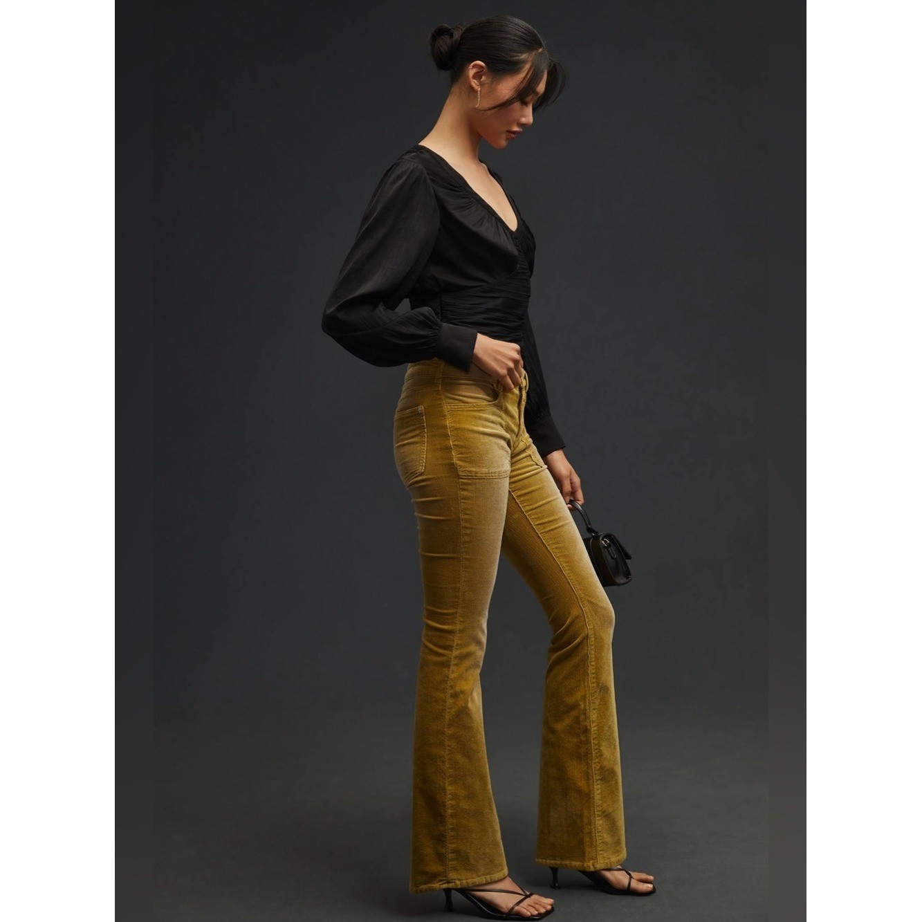 Anthropologie Pilcro Icon Corduroy Flare Jeans Large Rounded Front Pockets 29