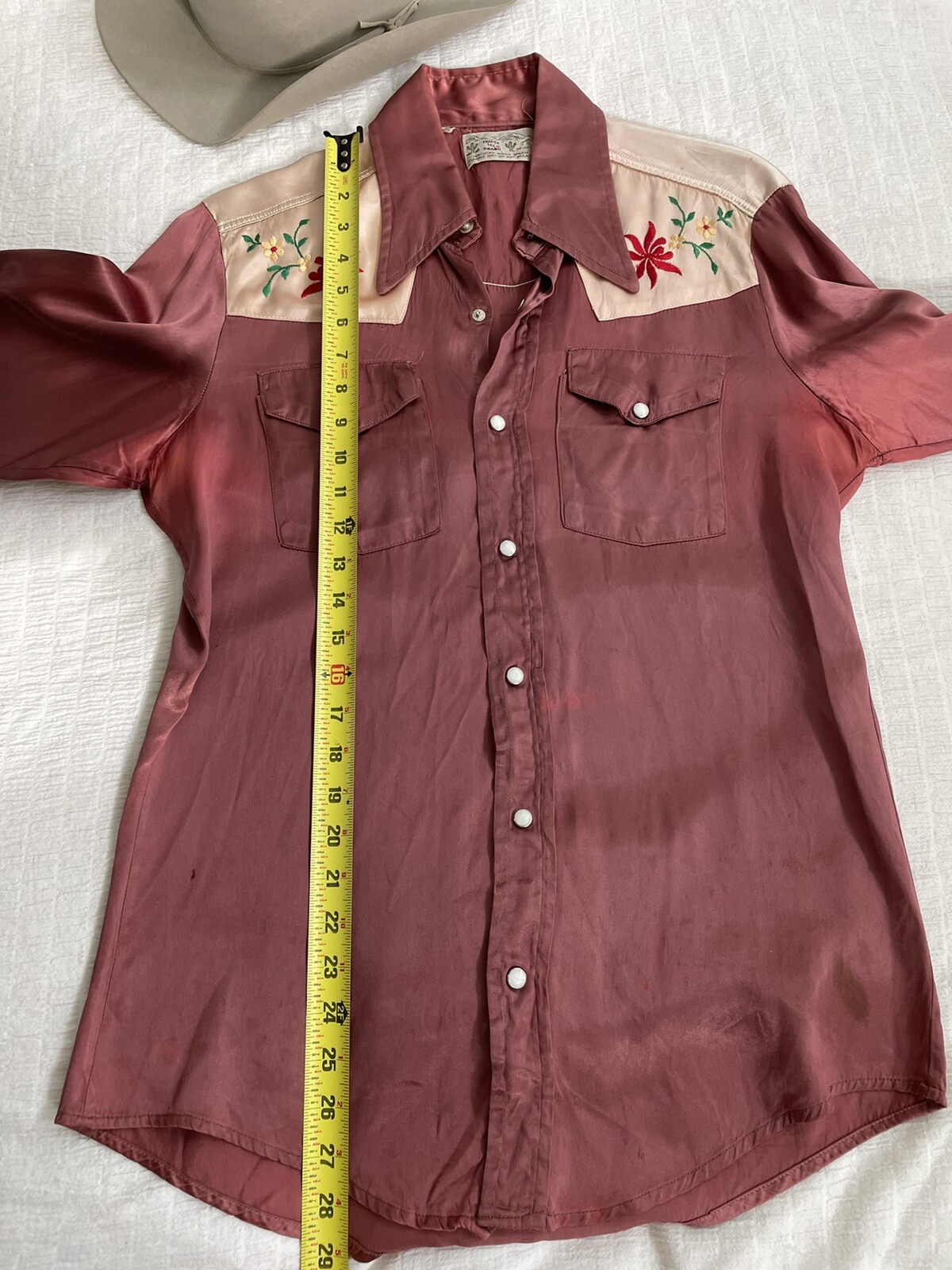 Vintage 60’s Triple LLL Brand- Women’s Embroidered Pearl- Snap Western Shirt M