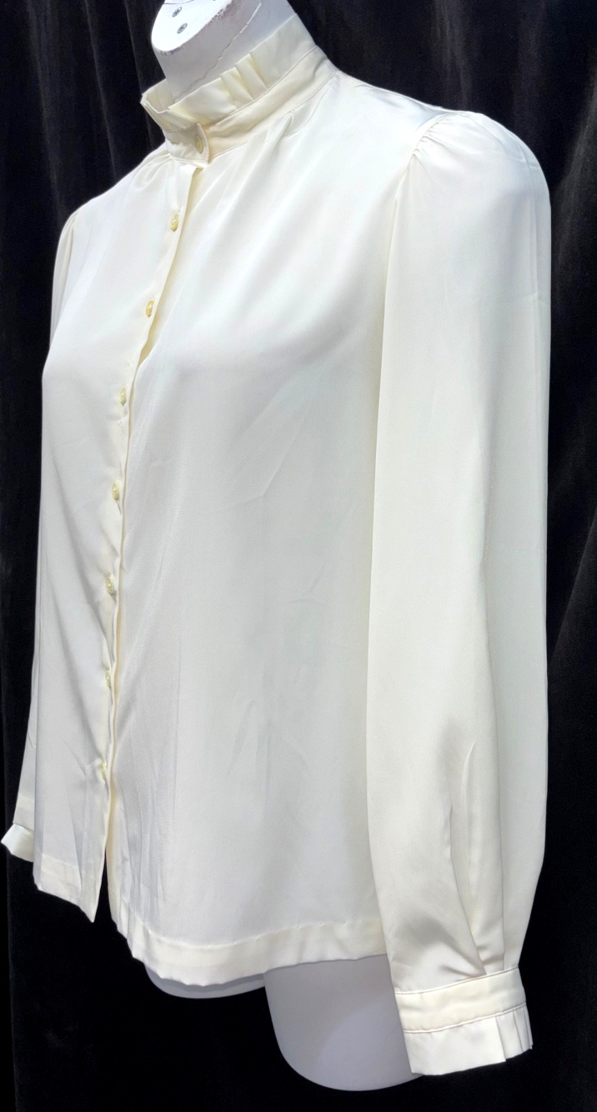 Vintage Austin Hill Women Size 14 Button Up Mock Neck Long Sleeve Blouse Cream