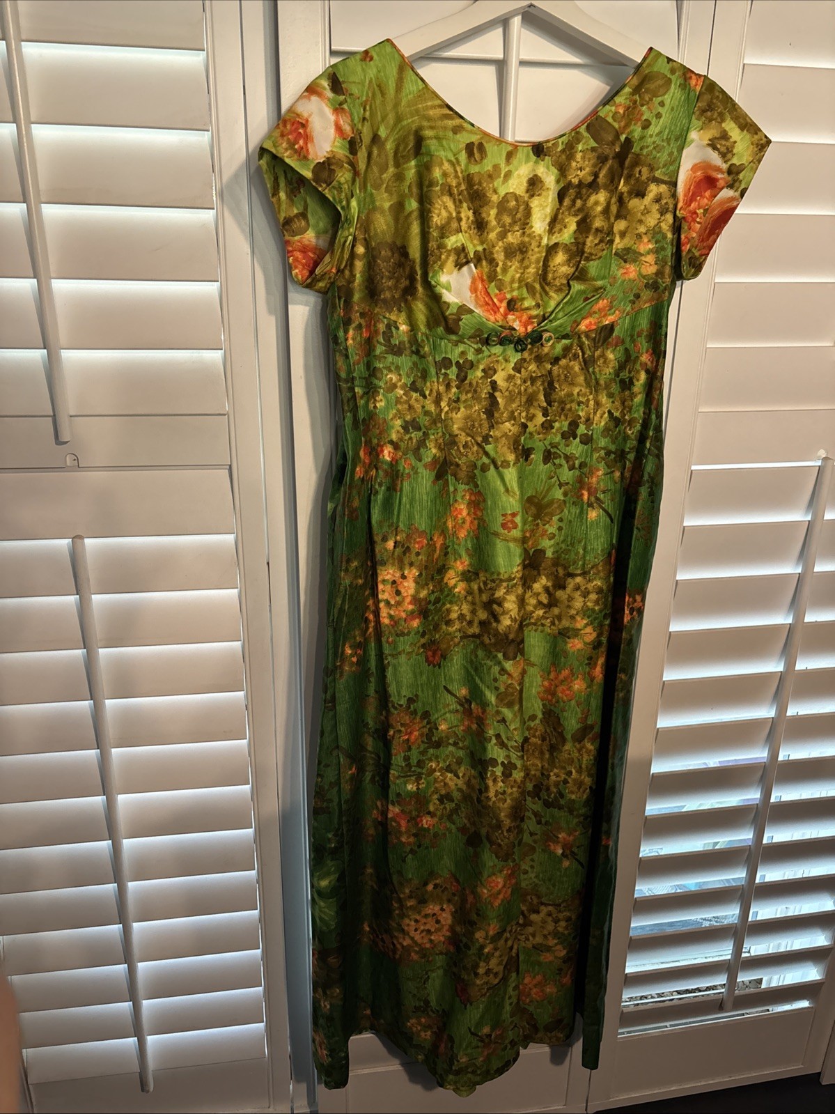 Vintage 1960’s Hawaiian Togs Empire Waist Mu’u Mu’u tag size 14