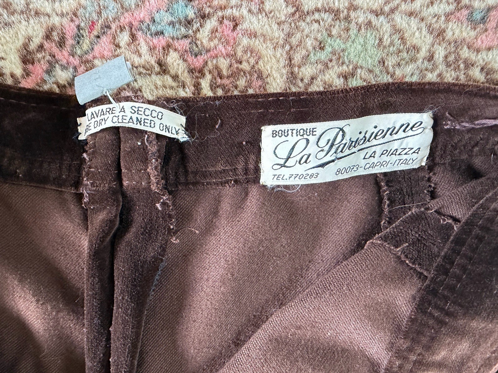 Vintage 1970’s La Parisienne La Piazza Chocolate Brown Velvet Bell Bottom XS