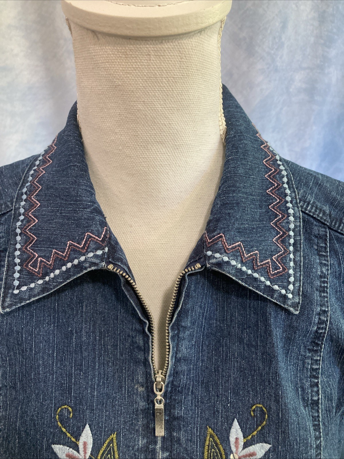 Vtg 90s Y2K Alfred Dunner Embroidered Denim Vest Granny Cottagecore Floral Sz 8