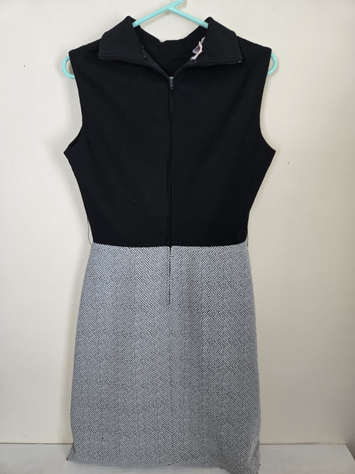 Vintage 1960’s Kay Windsor Sleeveless Union Made USA Dress Medium FREE SHIPPING