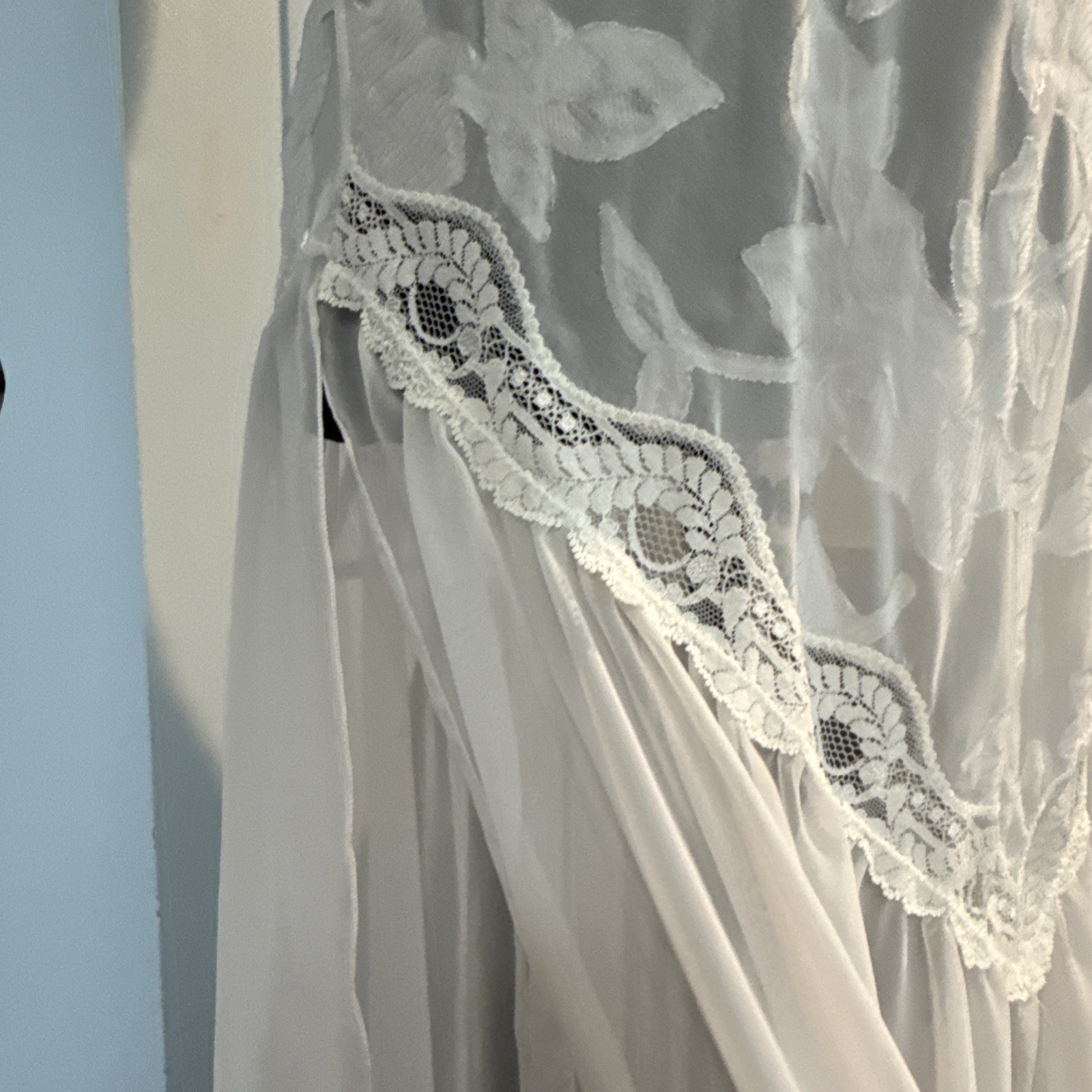 Vtg Blanche White Sheer/satin Lace Lingerie Boho Maxi Night Gown Small 80s slits