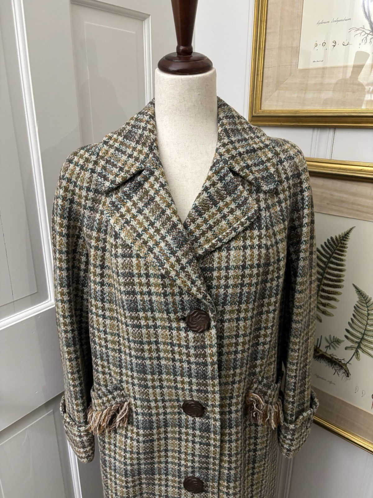 Vintage 1960’s Scottish Tweed Modest Proper Coat Lennoxburn Scotland S M Neutral
