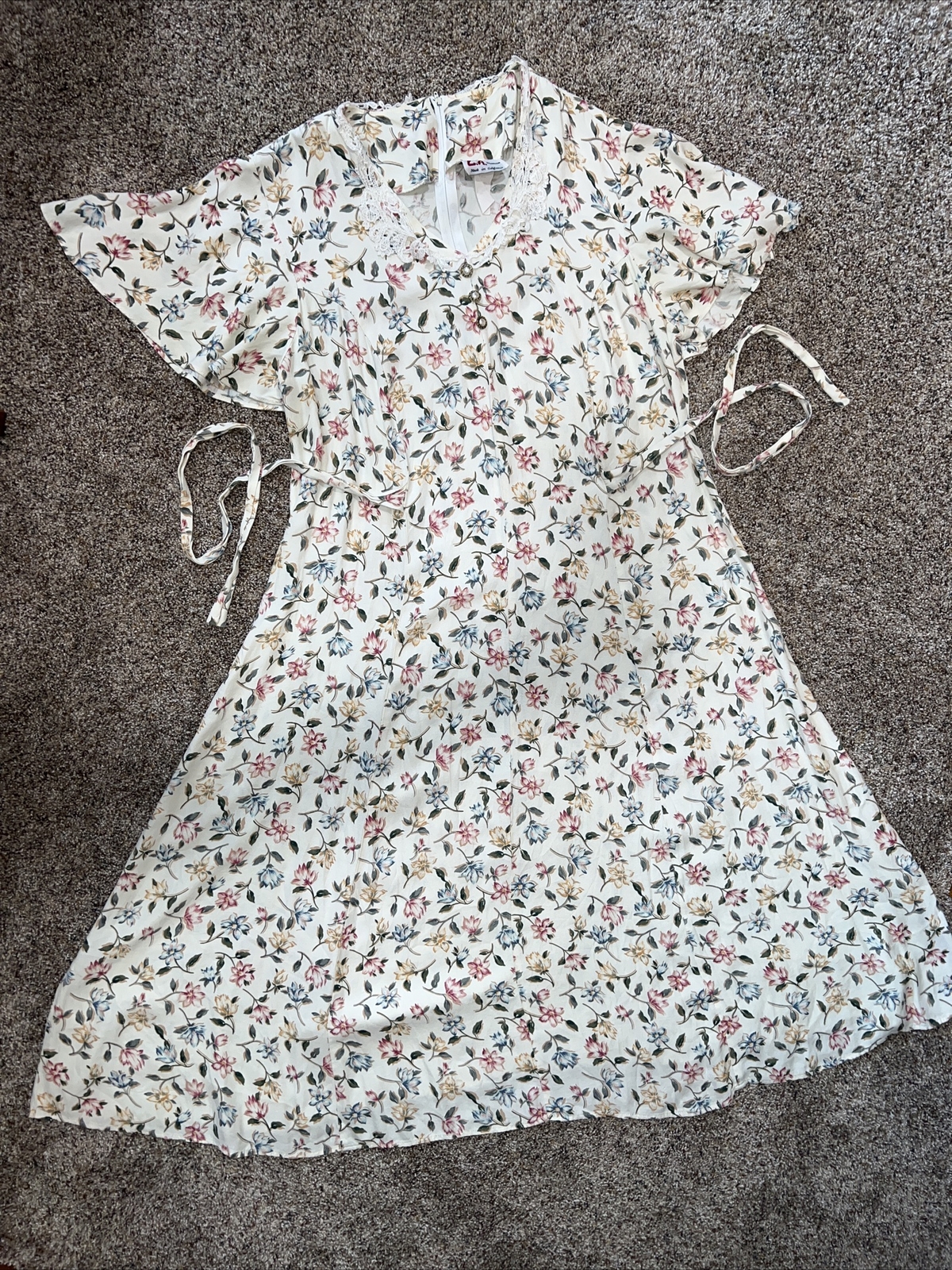 Vintage 1980s Size 20 LA Woman Floral Dress Made California USA