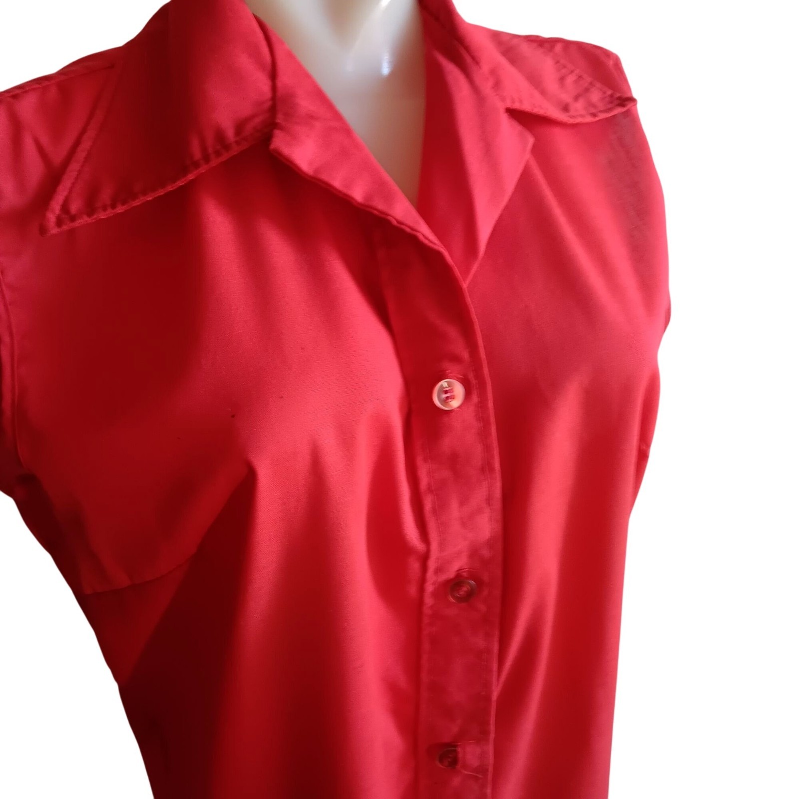 Large Vintage Chore Blouse 70’s Sleeveless Women’s Red Button-Up Frock Laura Mae