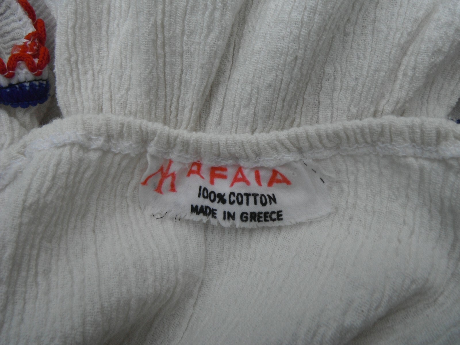 VTG. ’70’s embroidered 100% cotton made in GREECE HIPPIE BOHO peasant BLOUSE S