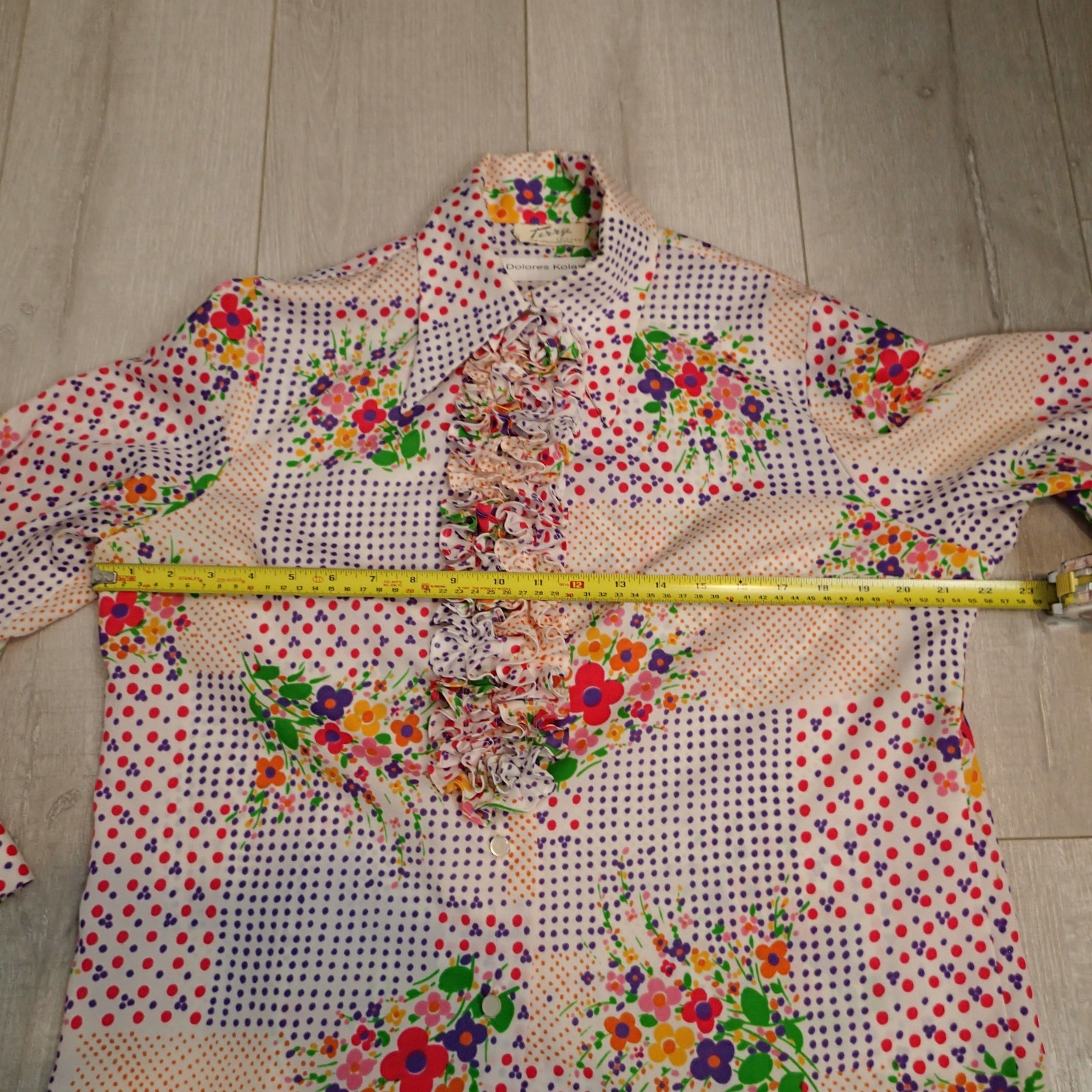 1960’ Button Up Blouse .vtg floral Terry Chicago Brand ruffle shirt top sz L?