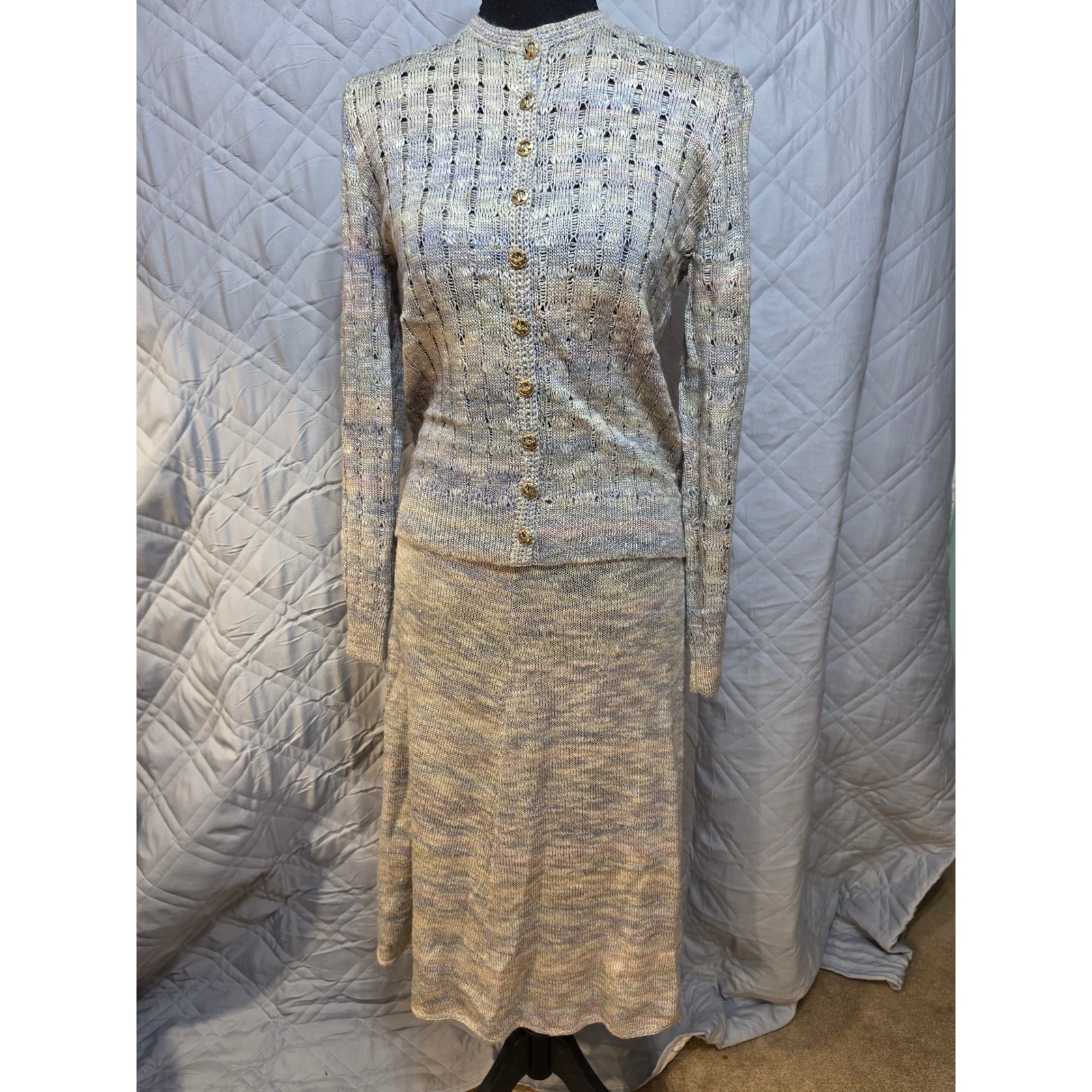 St. John Marie Gray Vintage Knit Skirt Set Pastel Space Dye Gold Logo READ