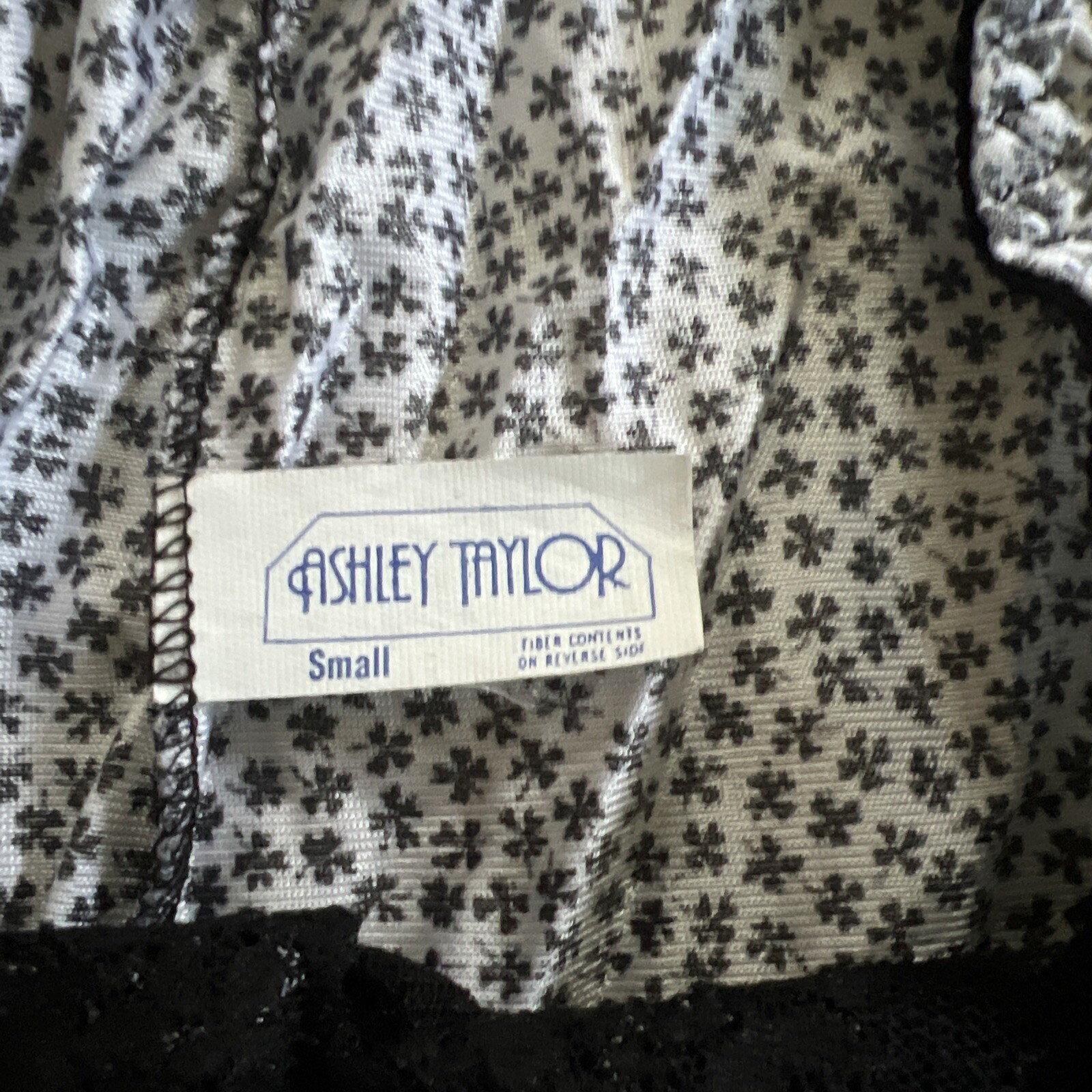 Vintage Sweet floral Brief PANTIES black floral lace V Bow high cut leg size S