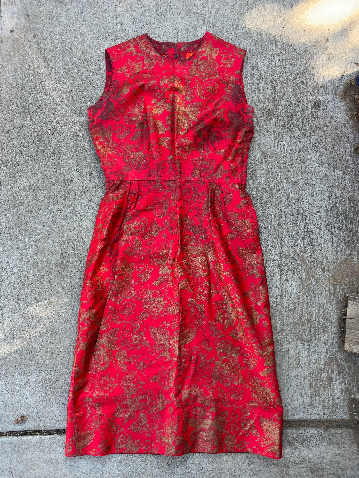 Vintage 60s Red Metallic Gold Floral Wiggle Dress Cocktail Party 1960s M