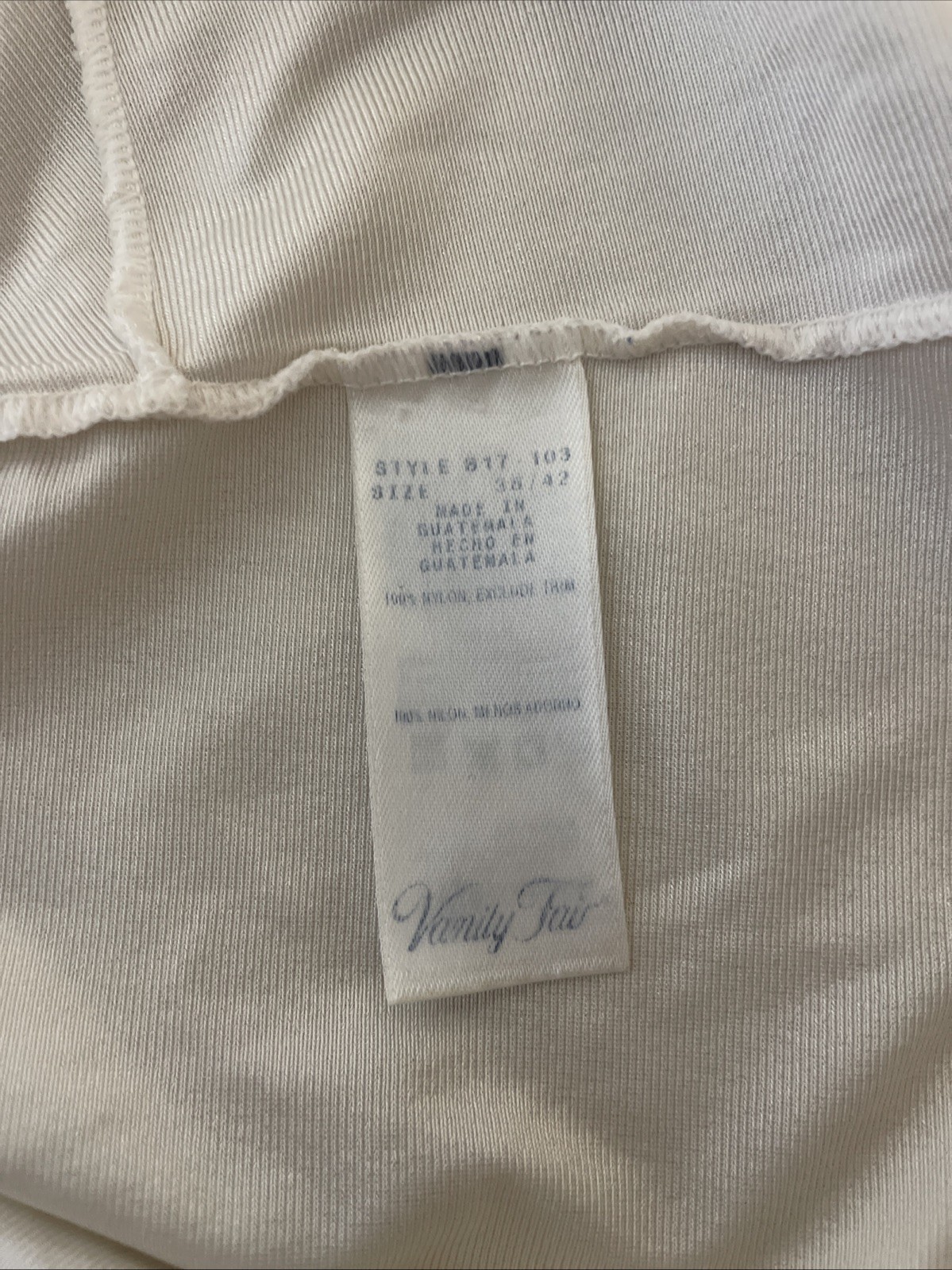 Vtg Vanity Fair White Nylon Rosette Lace Full Slip Dress #10-103 Sz 36/42