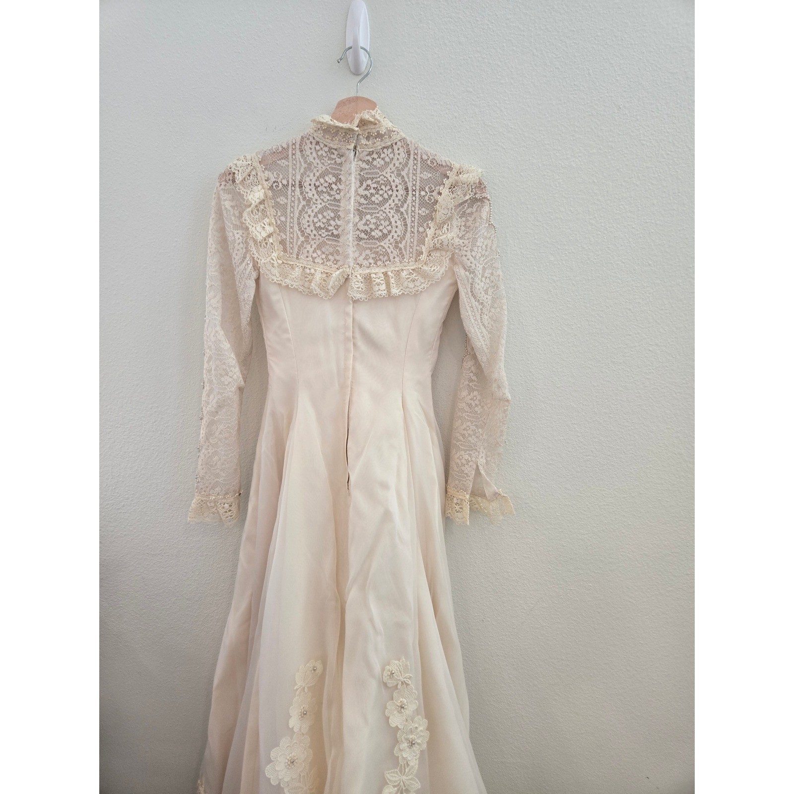 Vintage Victorian Lace Wedding Dress Pearl Beaded High Neck Long Sleeve Gown 6