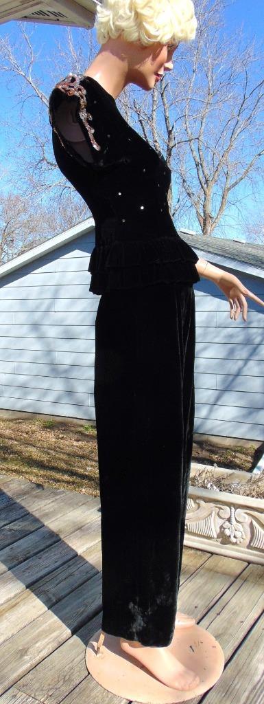VTG 40s Black Silk Velvet Wide Leg Pants & Sequin Top Sm 26W