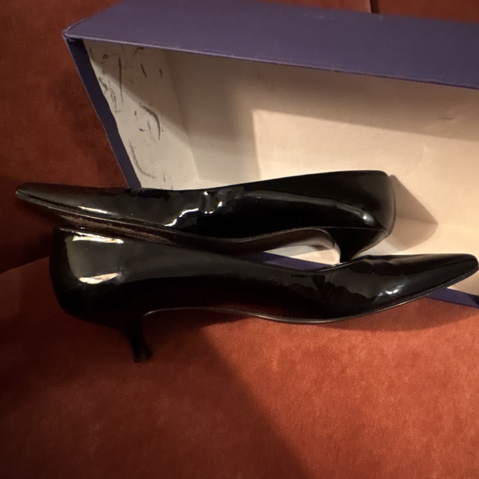 Stuart Weitzman Black Patent Leather Solid Pointed Toe Slip On Pumps 9