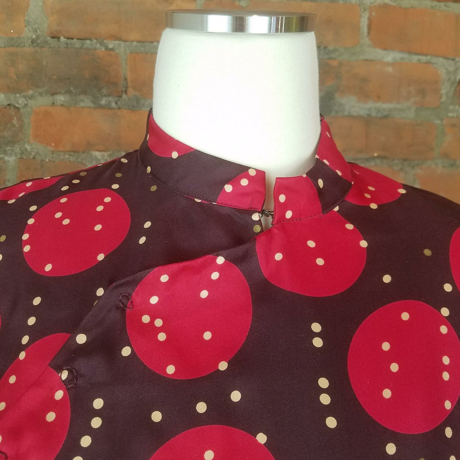 Vintage Armand Ventilo Womens Brown w/ red White Dots Size 40/S Top Assymetric