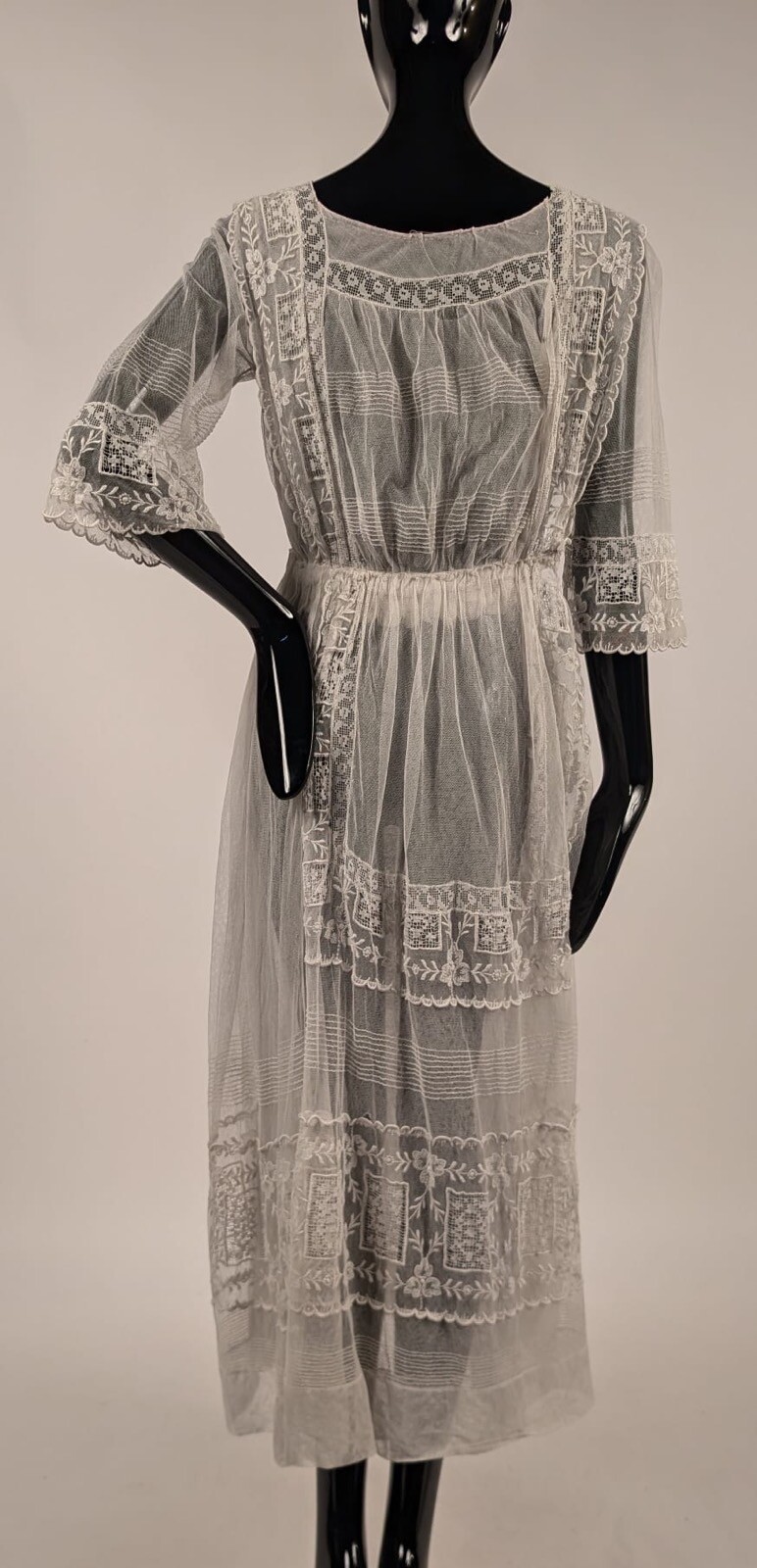 BEAUTIFUL EDWARDIAN EMBROIDERED NET DRESS W LACE INSERTION + EMBROIDERY