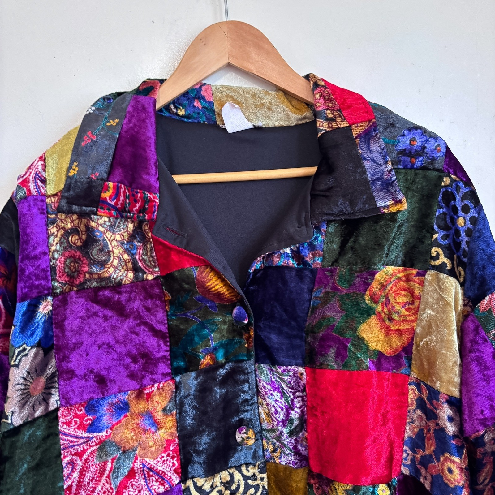 Vintage 90s Womens Velvet Patchwork Jacket XL Floral Statement Boho Art To Wear
