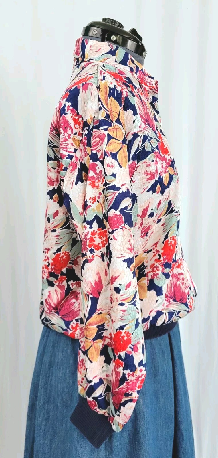 Vintage Jeri Marque Floral on Navy Blouse w Knit Cuffs & Waistband Sz M/L?