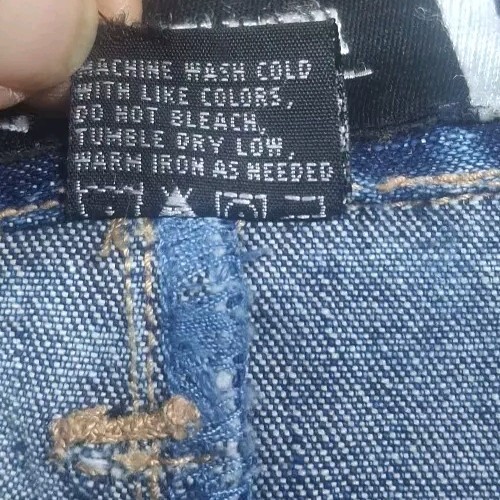 Vintage NWT 90’s Quizz New York Flare Jean Denim Skirt Size 3/4 Style B7-2165D