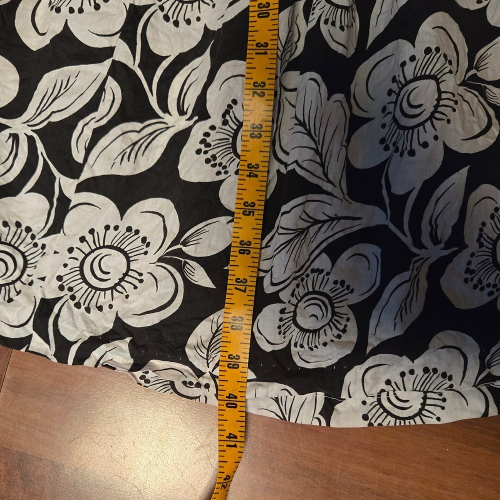 Gray And White Hibiscus Floral Vintage Knee Length Dress Side Zipper Full Skirt