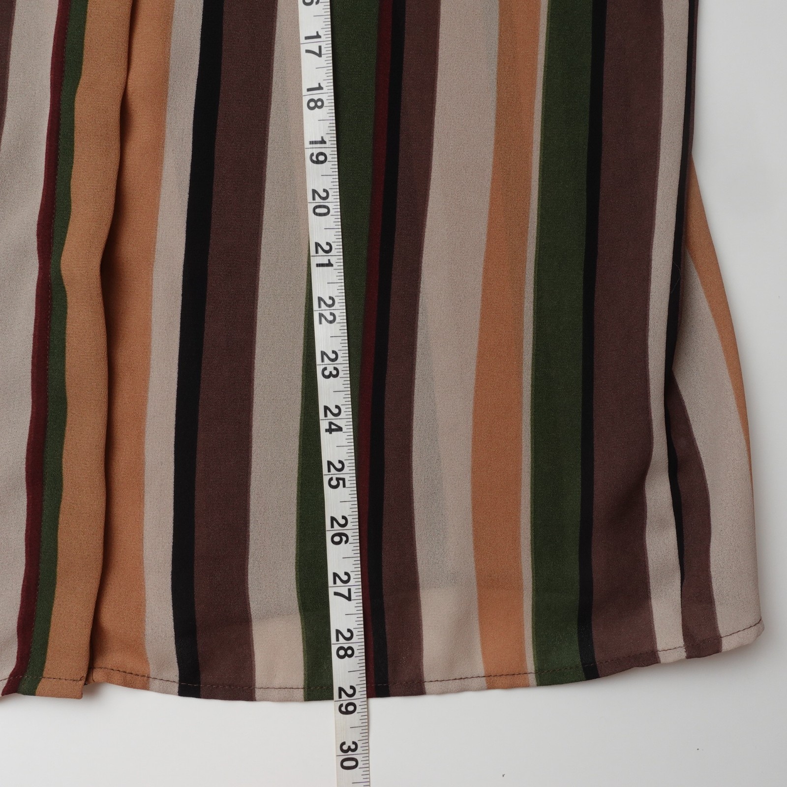 Vintage 70s Women’s Disco Shirt Striped Vertical Loubella Dagger Collar Large