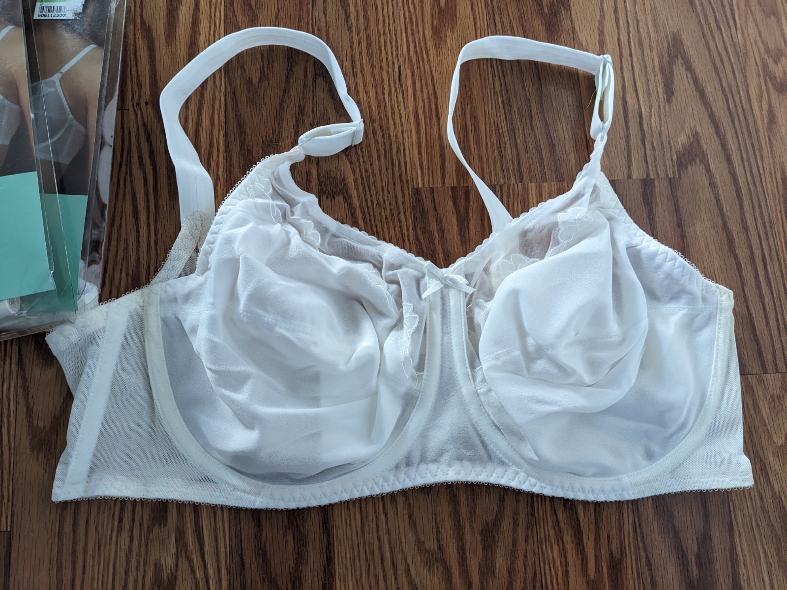 NOS Lot of 3 Vintage BALI 1988 80s White Underwire Bras lace 38DDD Mervyn’s bra