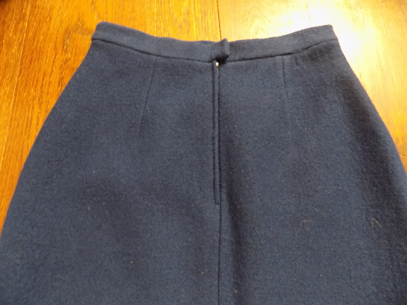 Vtg Boiled 100% New wool skirt Original Boos Austria lined midi navy blue 28″ W