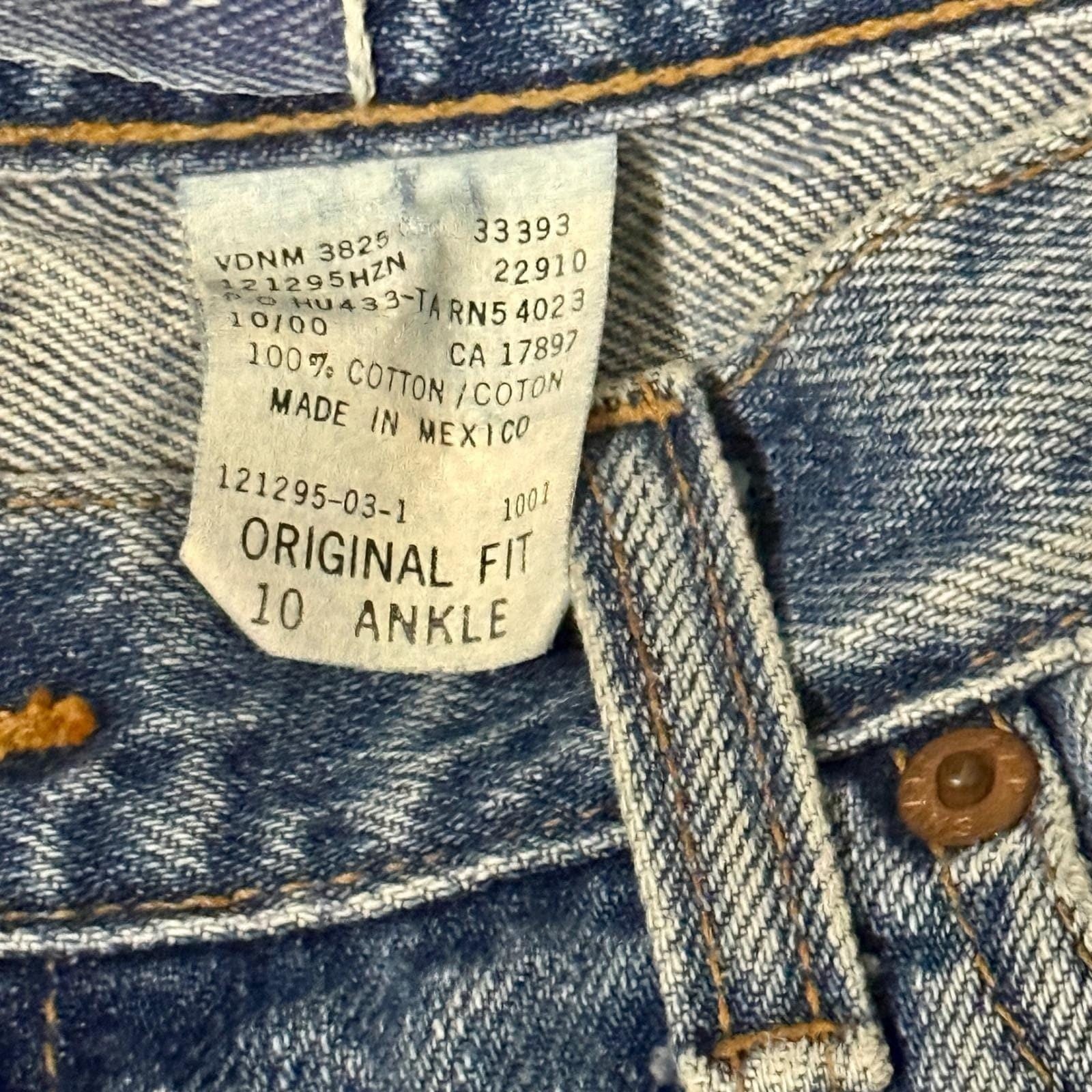 Vintage Gap 1969 Original Fit Jeans Ankle Light Wash 100% Cotton Y2K