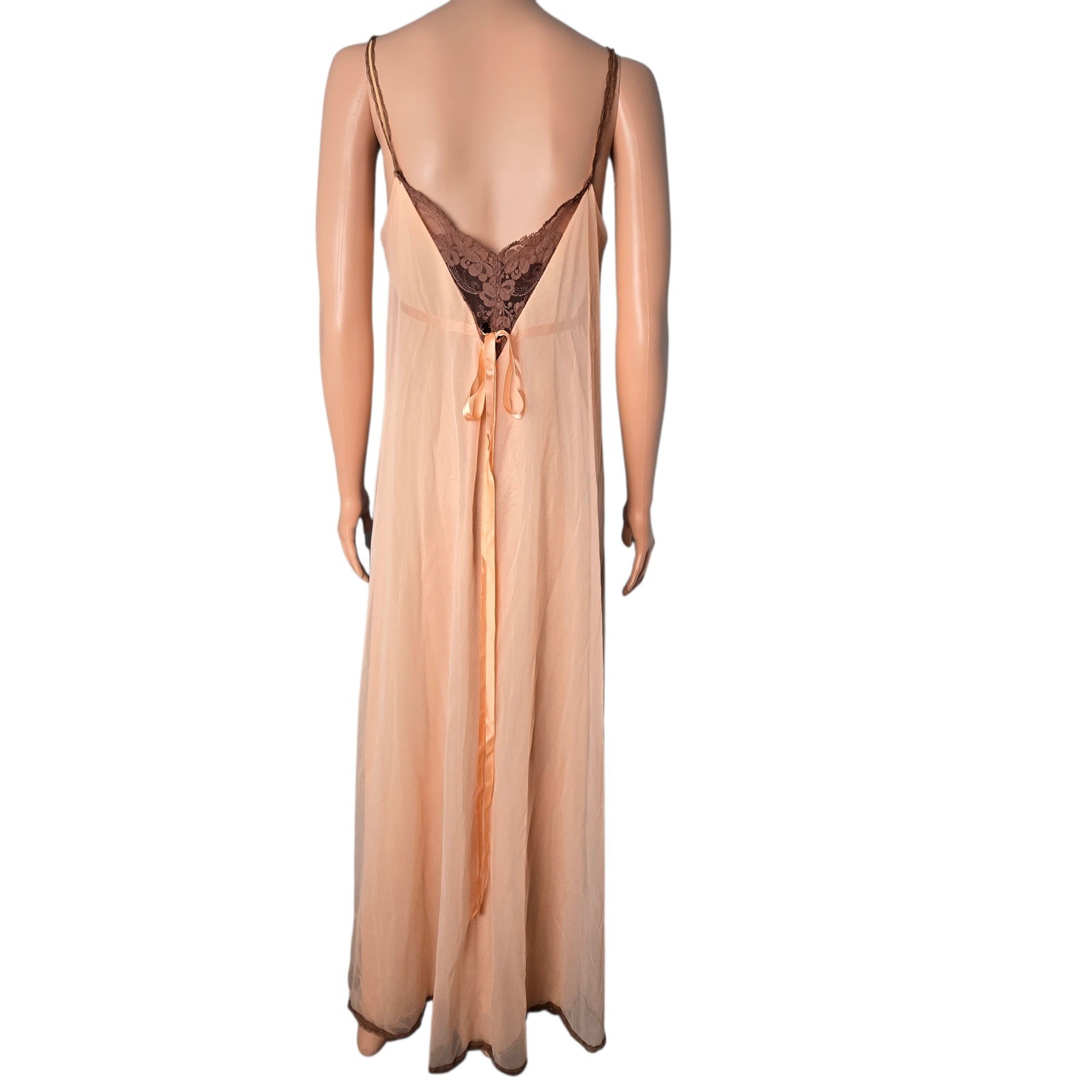 Vintage Vanity Fair Peach Nylon Nightgown Sheer Lace Overlay Empire Waist 34