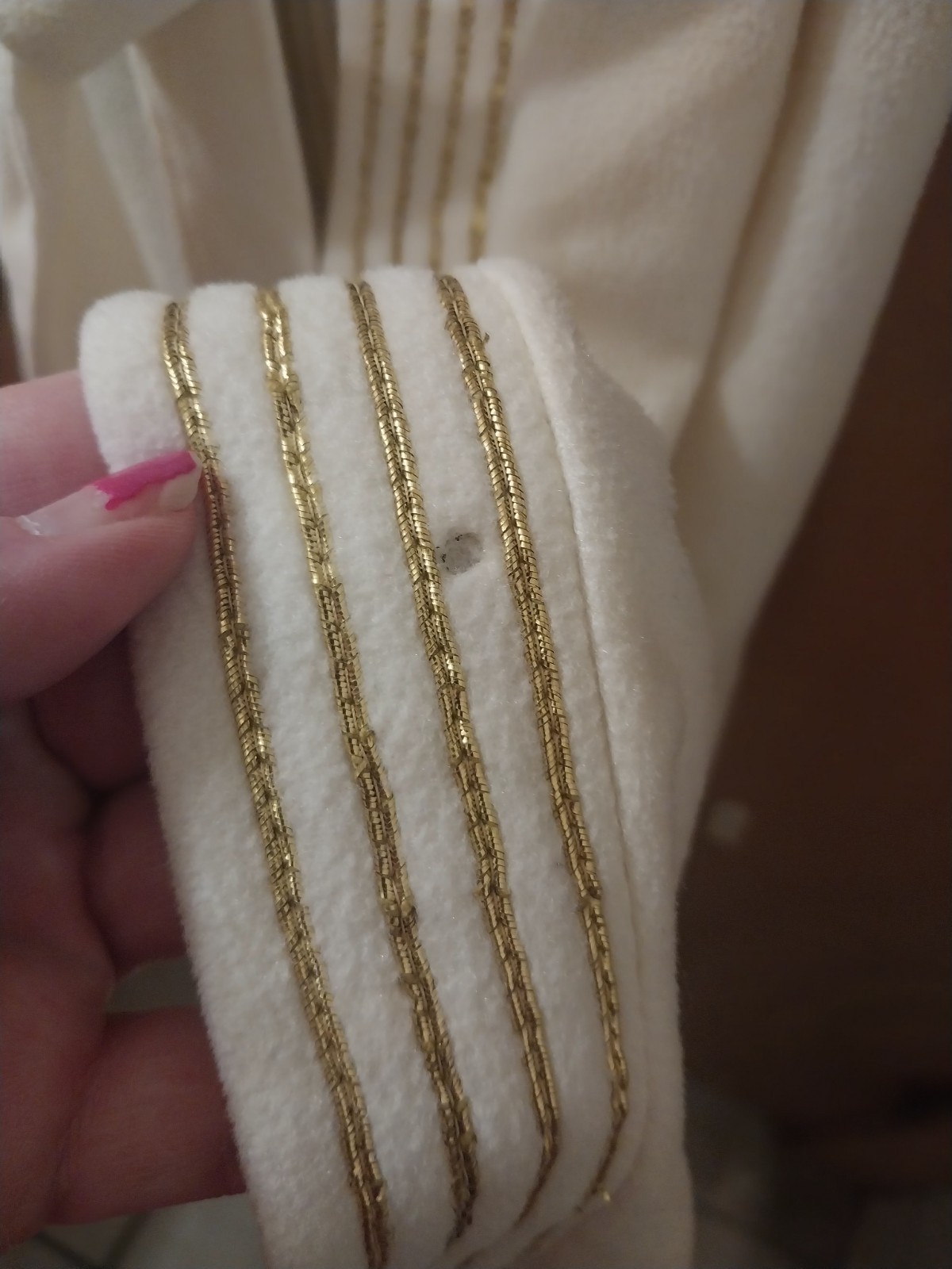 Vintage Women’s Fleece Robe Sears Fuzzy At Home Wear Ivory Gold Trim Medium 70s
