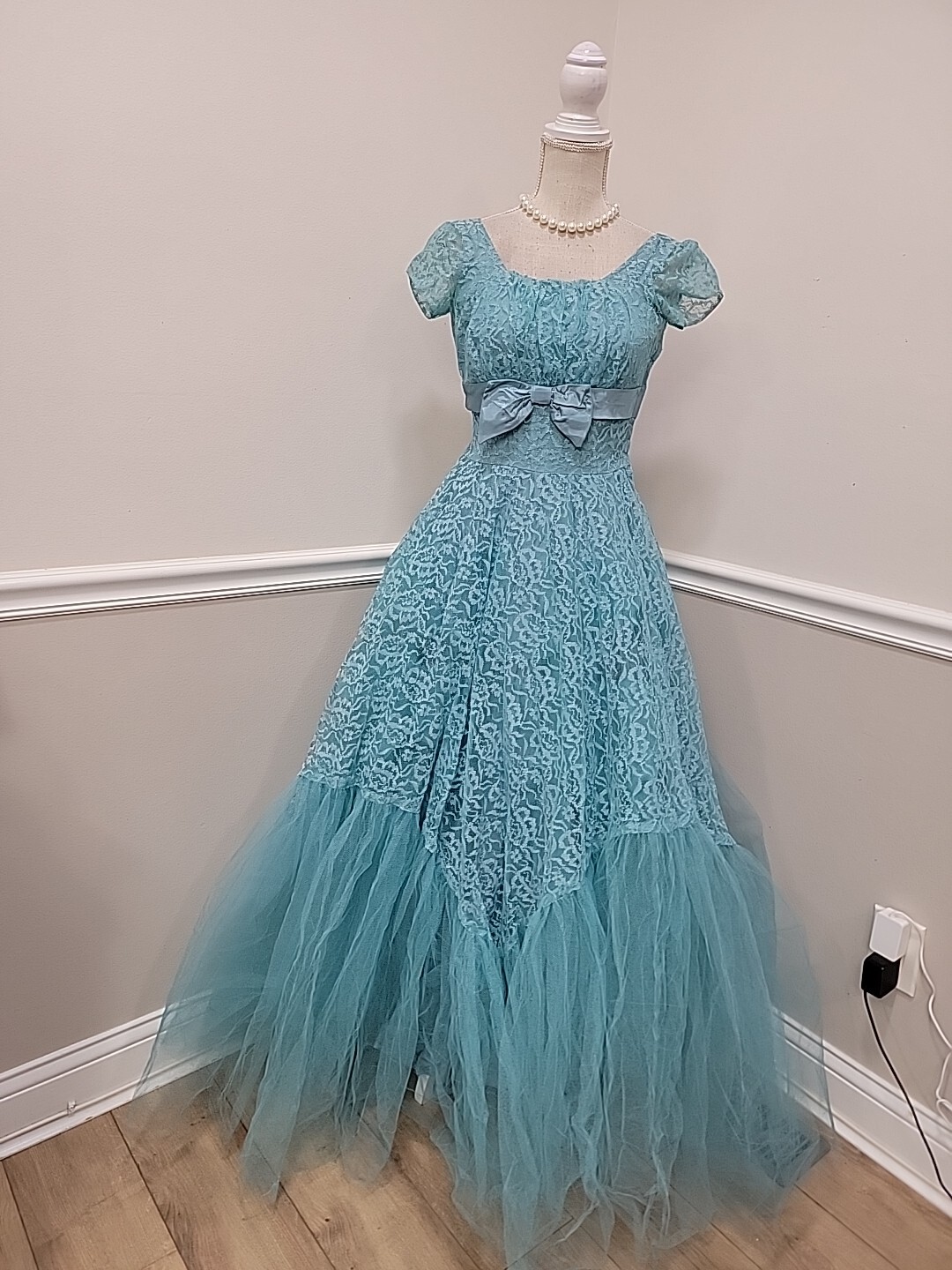 Vintage 1950’s Mid-Century Lace Tulle Party Prom Maxi Dress Circle Skirt