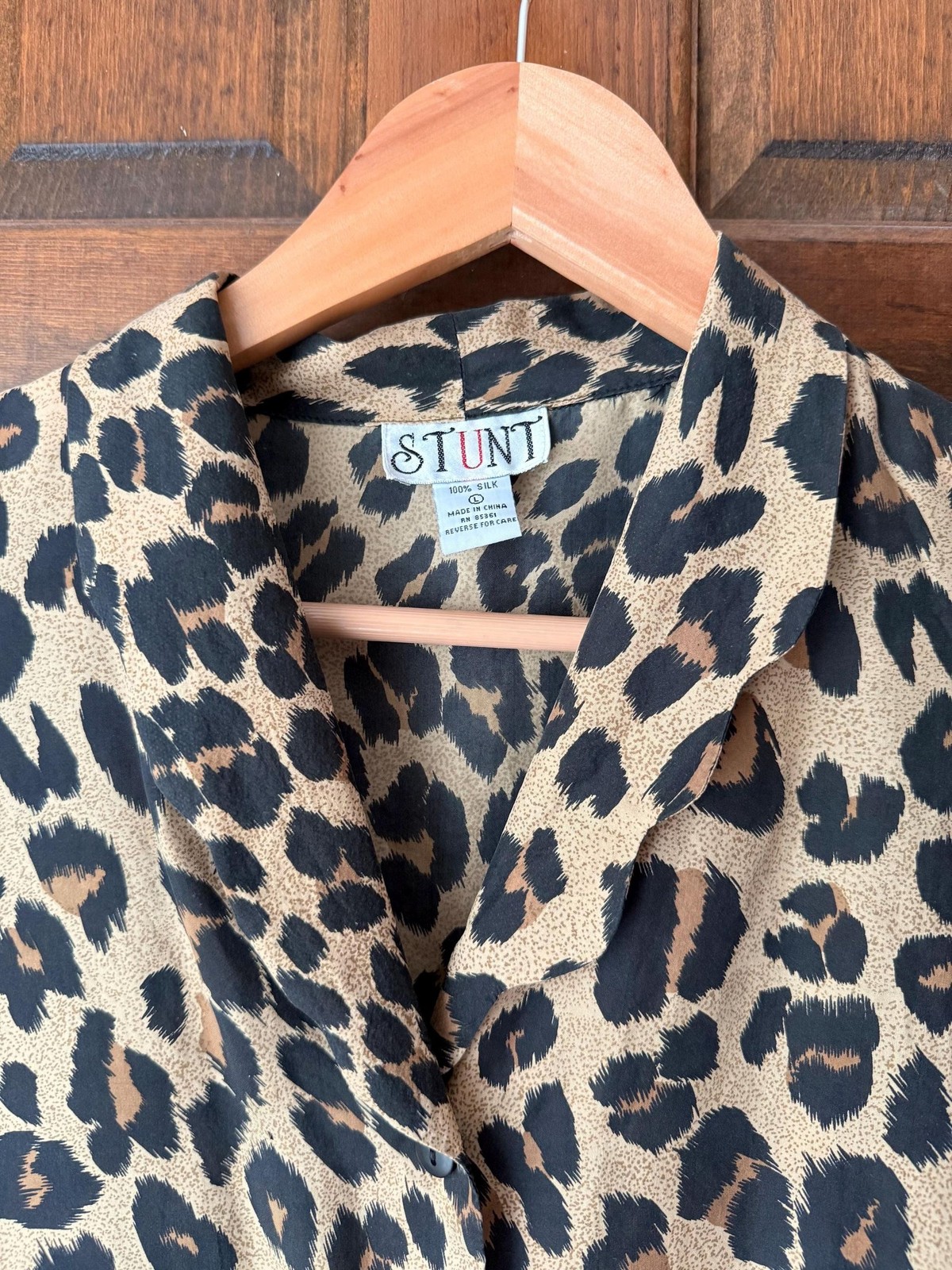 Vintage 90s Leopard Print 100% Silk Blouse Button Front Animal Print Top Large