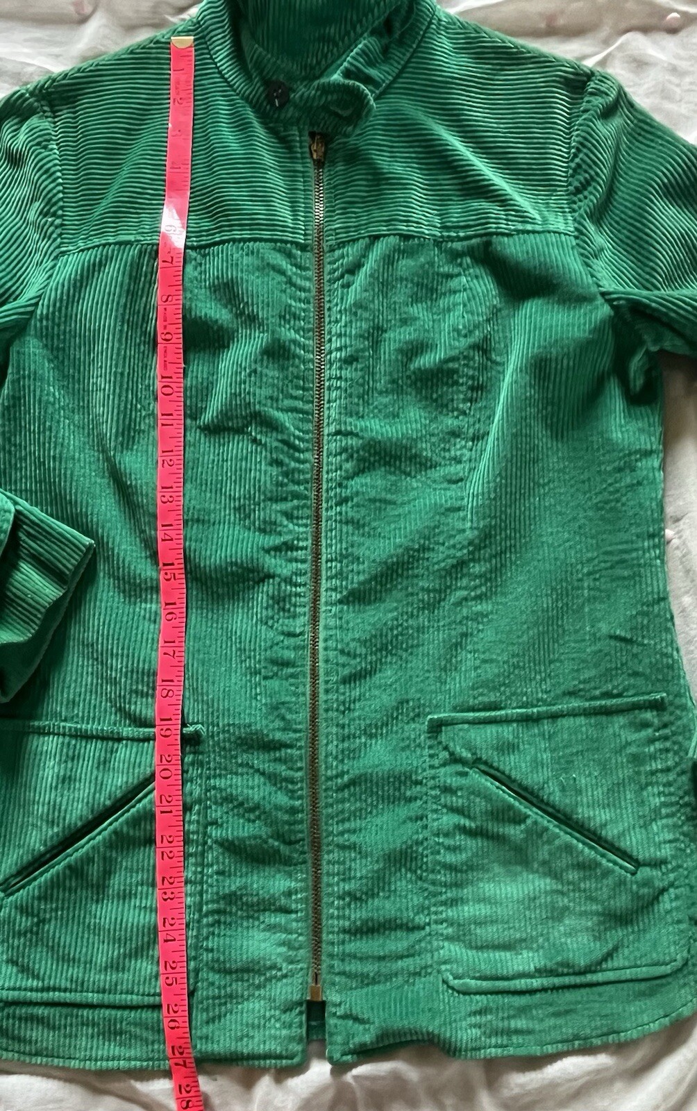 1970s Women’s Austin Hill Green Corduroy Dagger Collar Metal Zip Jacket Shacket
