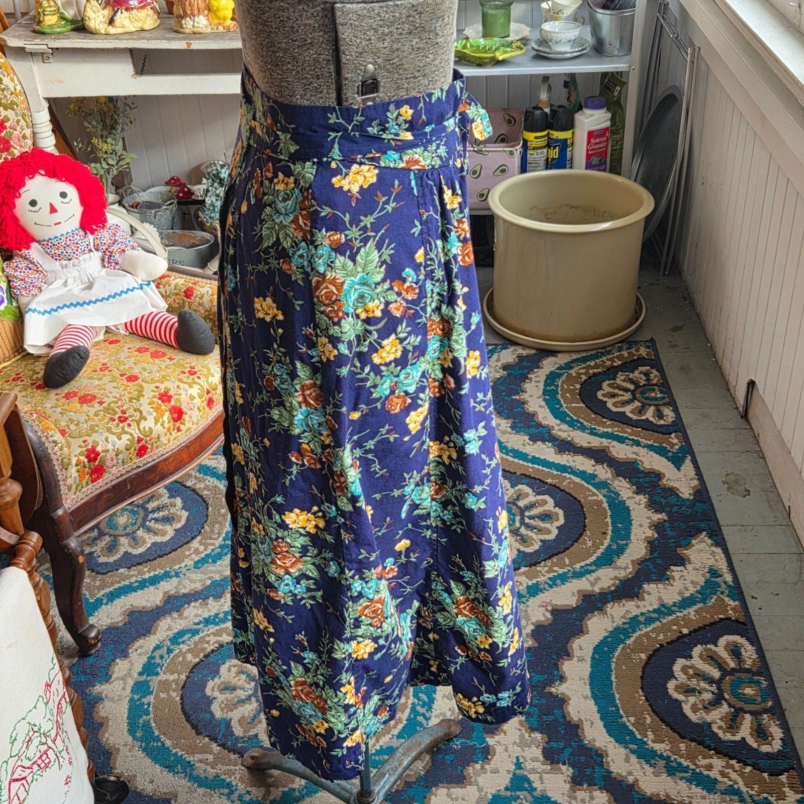 Vintage 1980s Village Square Floral Wrap Skirt Cottagecore Navy Size Small