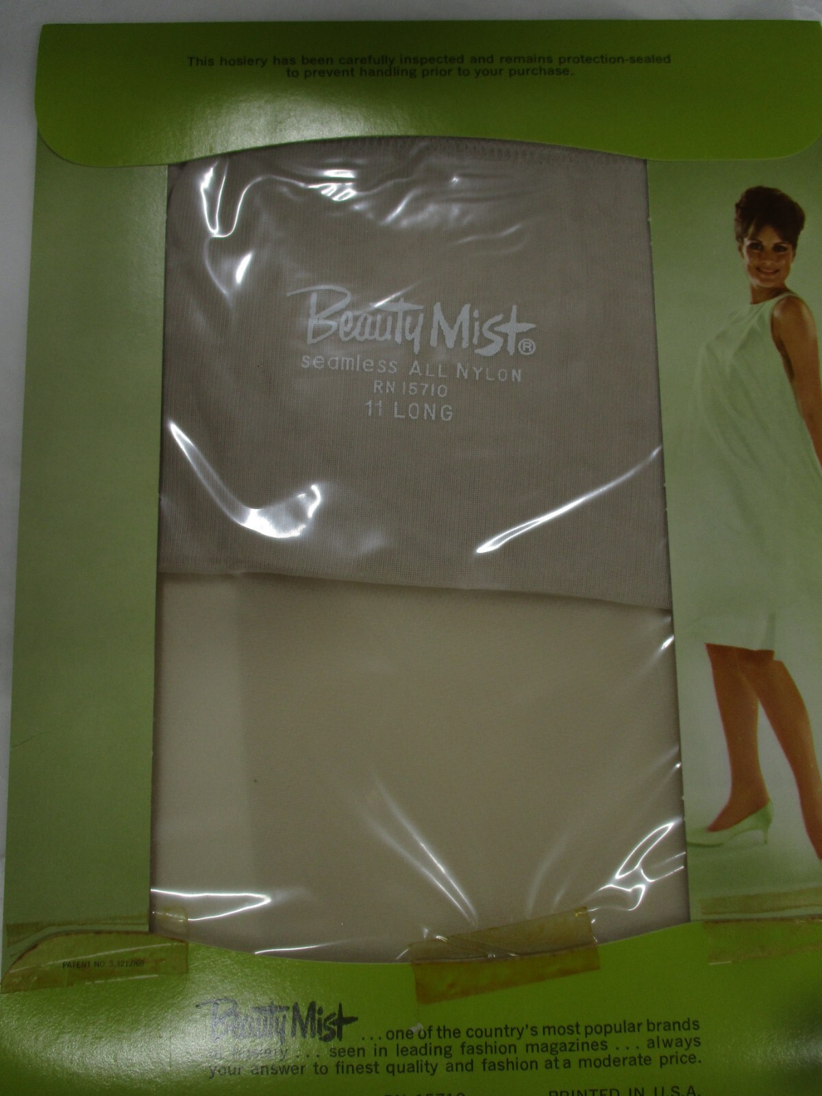 1PR VINTAGE BEAUTY MIST RHT SHEER MICRO MESH NYLON STOCKINGS SIZE 11 LONG WHITE